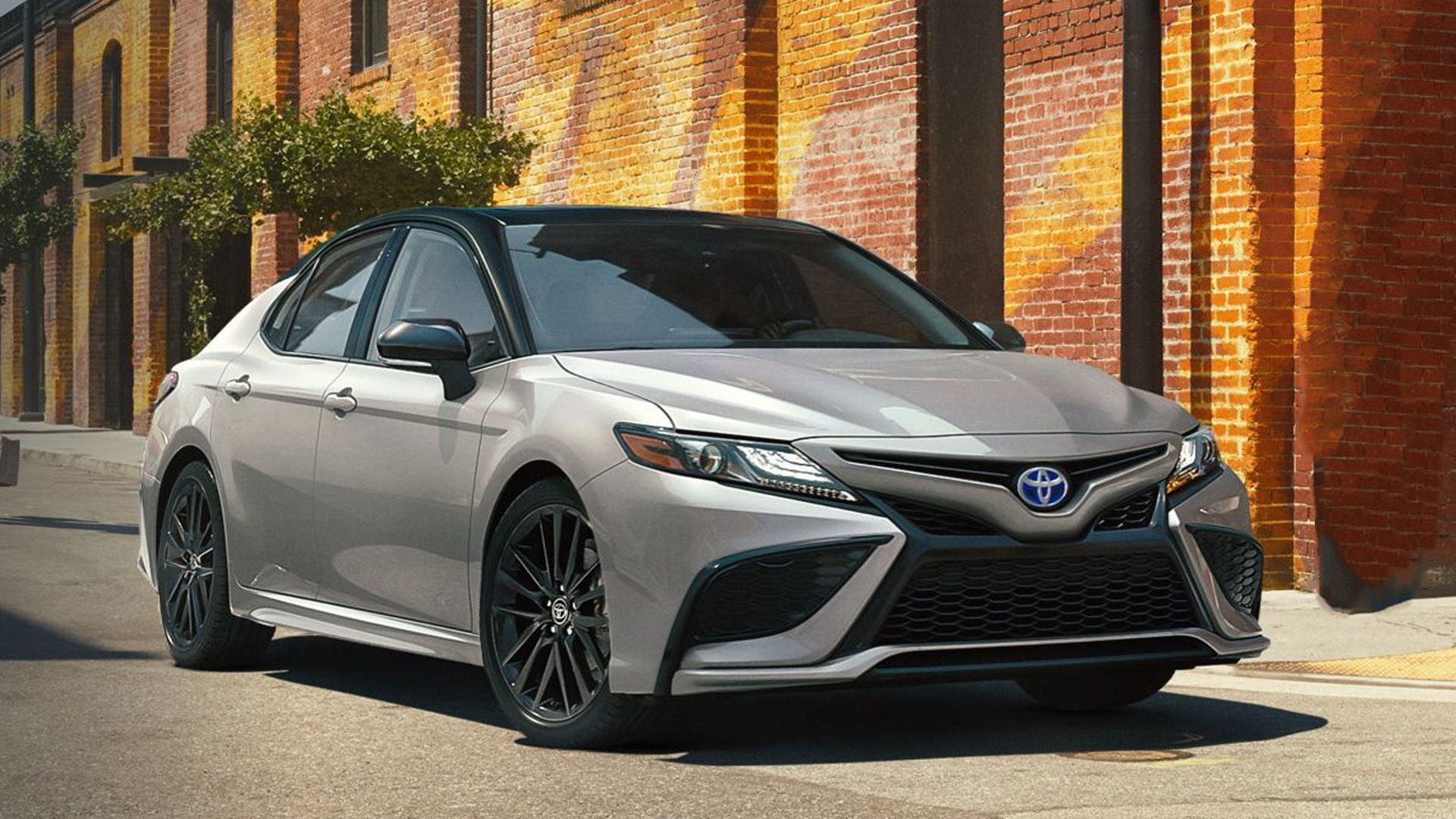 Toyata Camry 2023 Hybrid